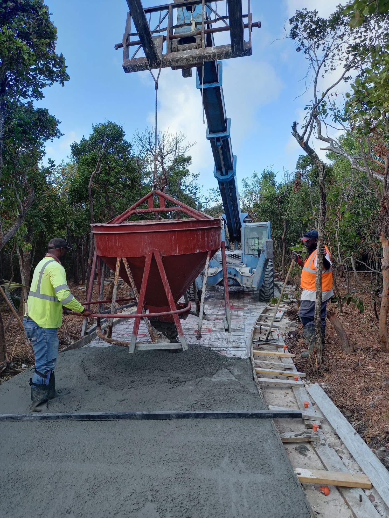 Crane-fed concrete pour — New Providence